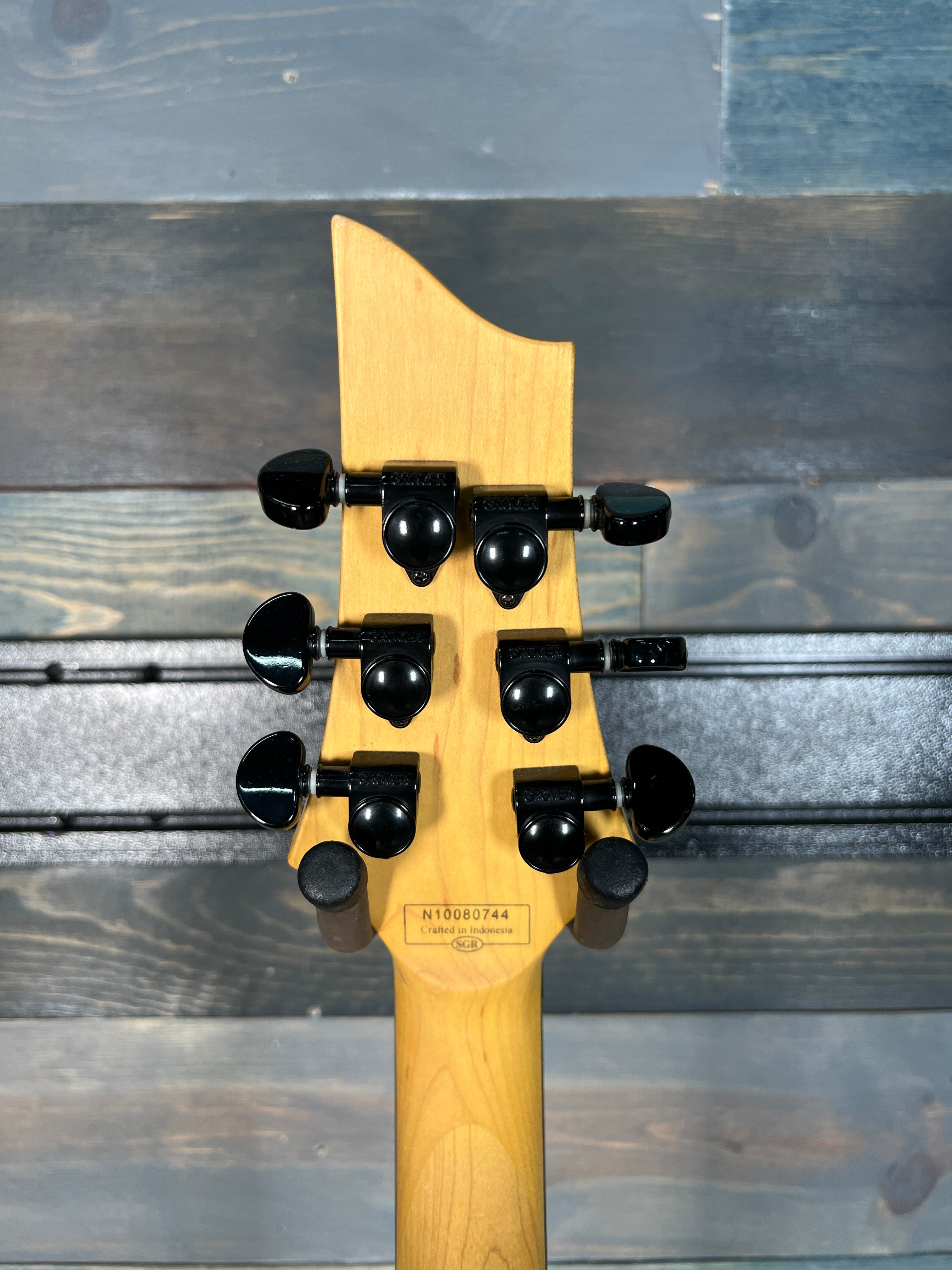 USED Schecter Damien FR - Satin Black