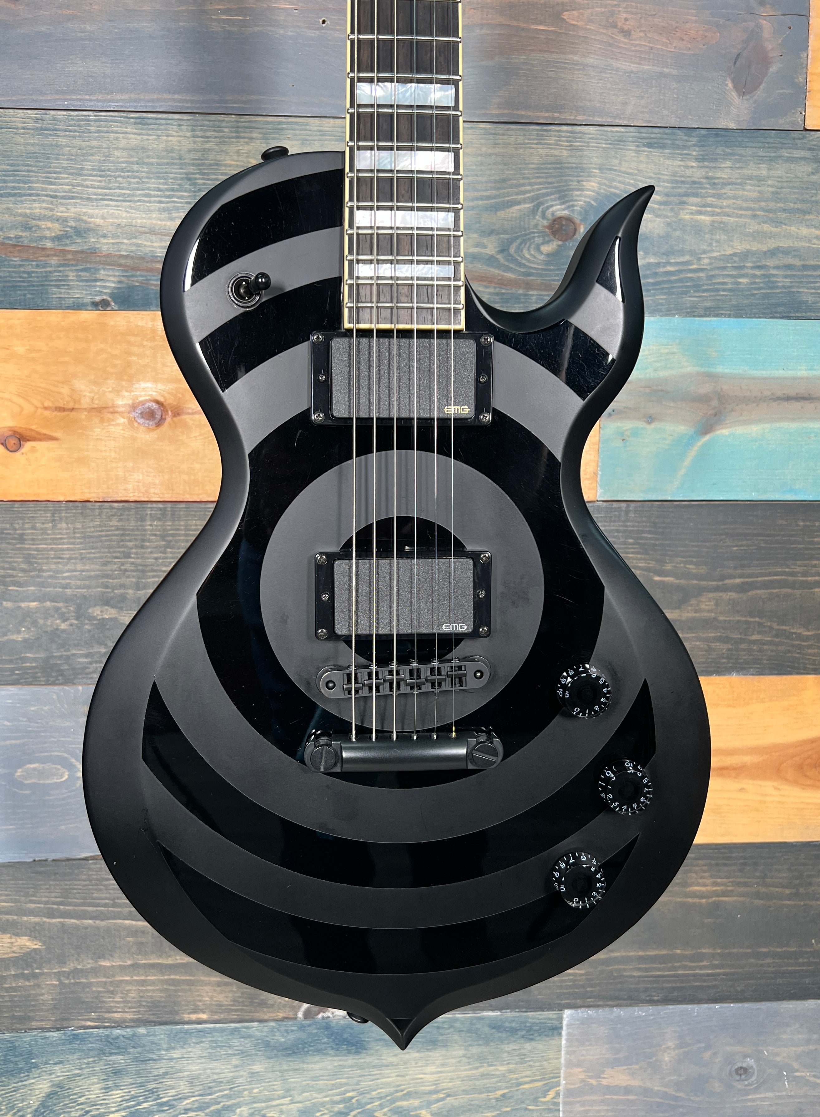 USED Wylde Audio ODIN - BLACKOUT BULLSEYE