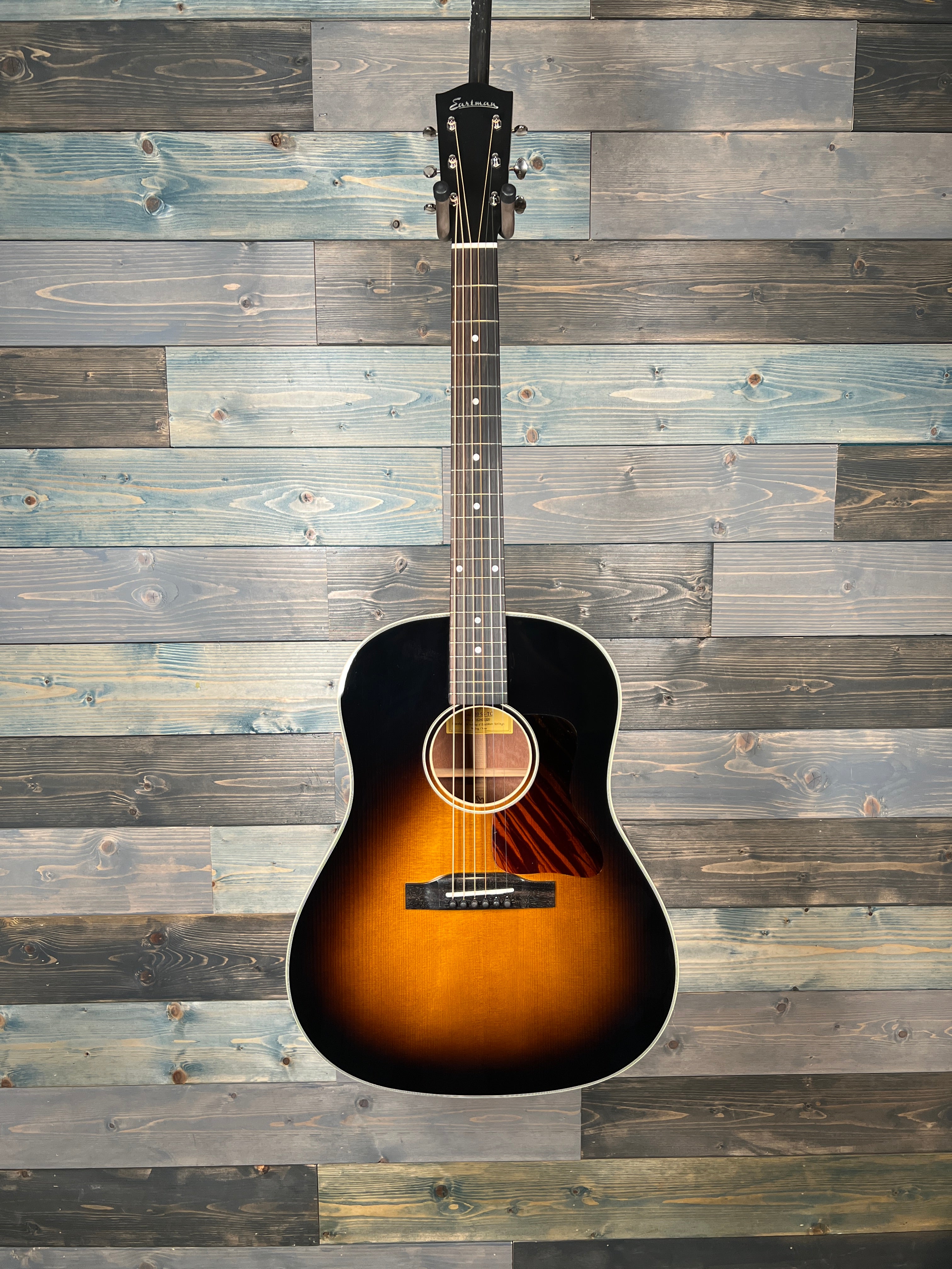 Eastman E10SS Thermo-Cure Acoustic - Sunburst