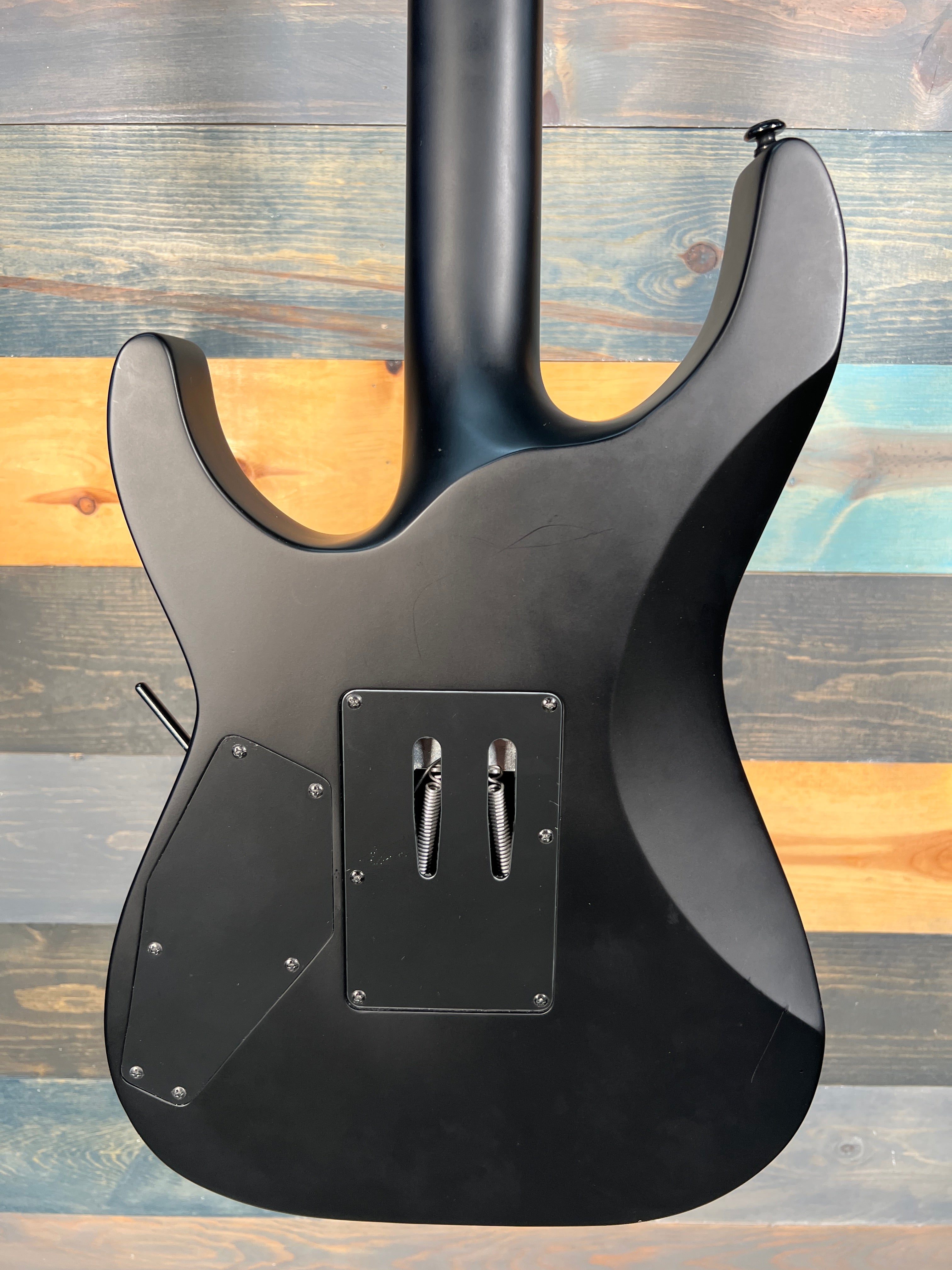 USED LTD M-Blackmetal FR
