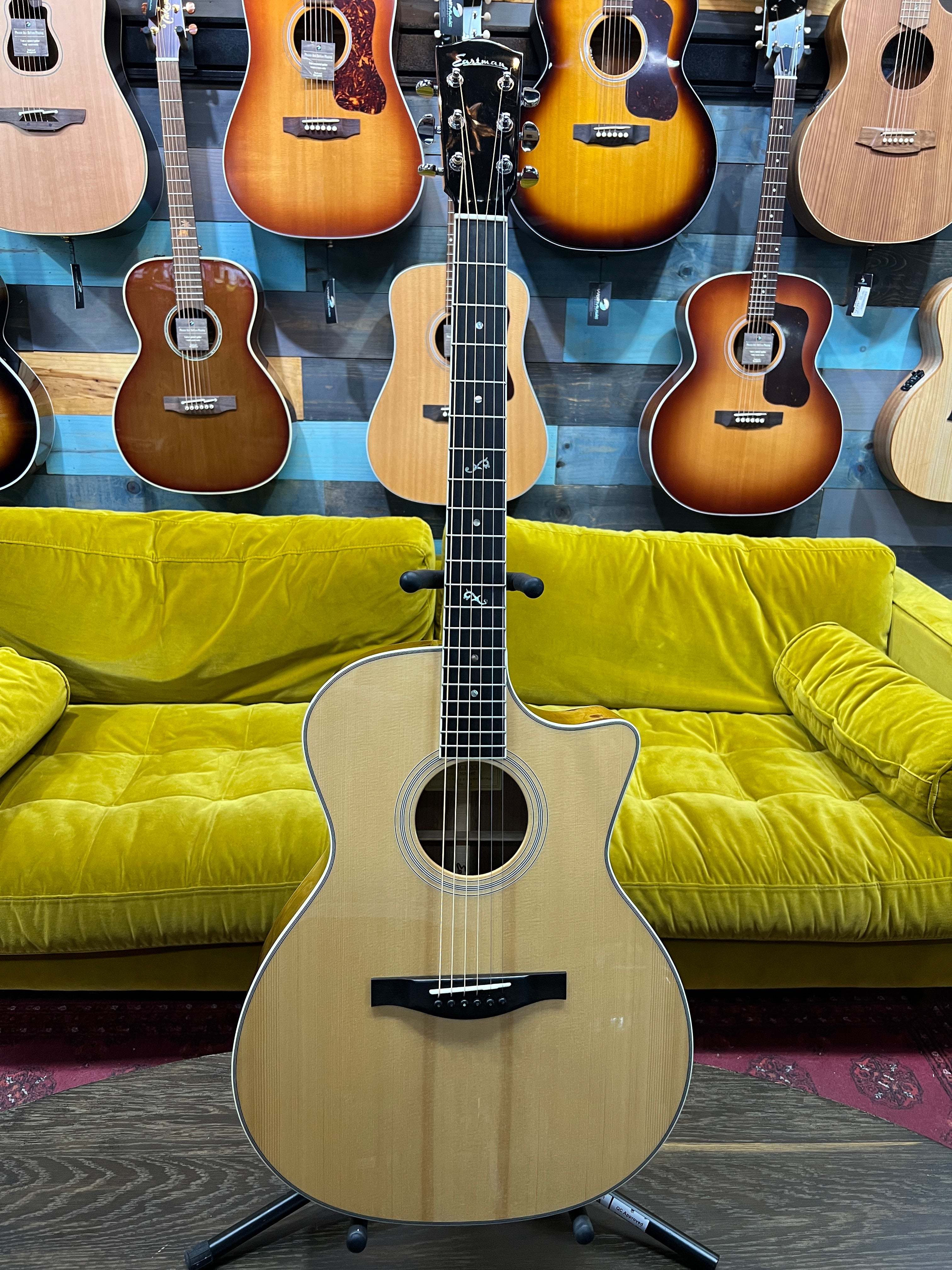 USED Eastman AC322CE Acoustic Electric Guitar