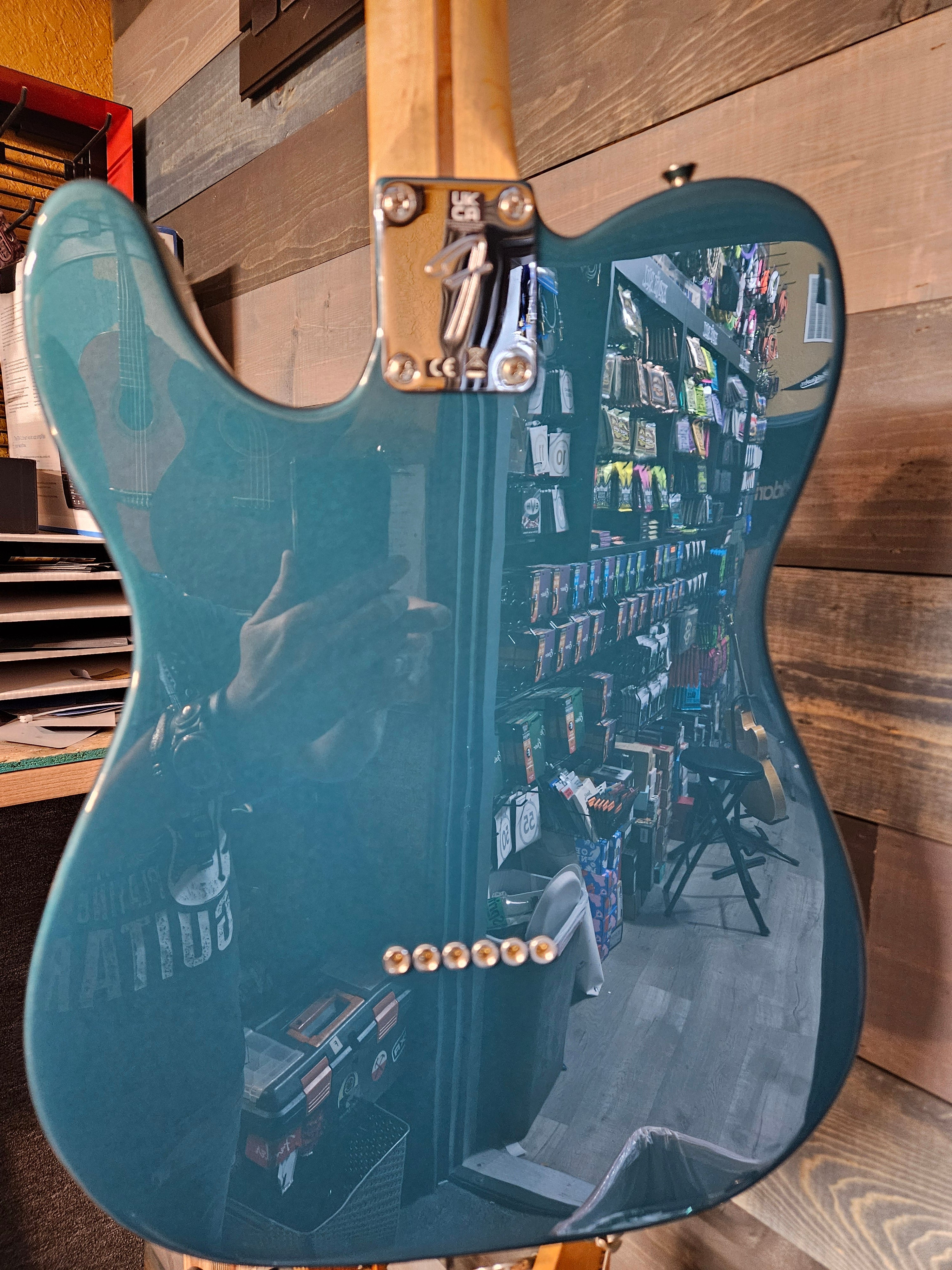 USED 2019 Limited Edition Player Telecaster®, Maple Fingerboard, Ocean Turquoise