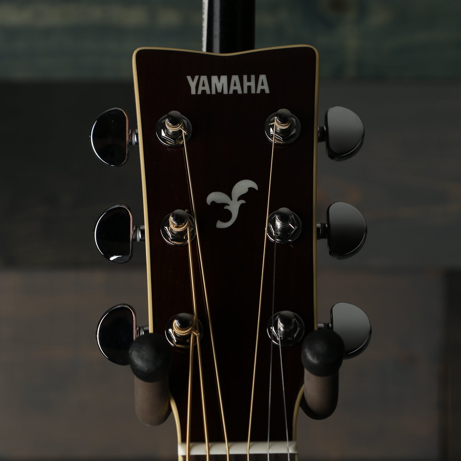 Yamaha FSX830C Natural Dreadnought Acoustic Cutaway