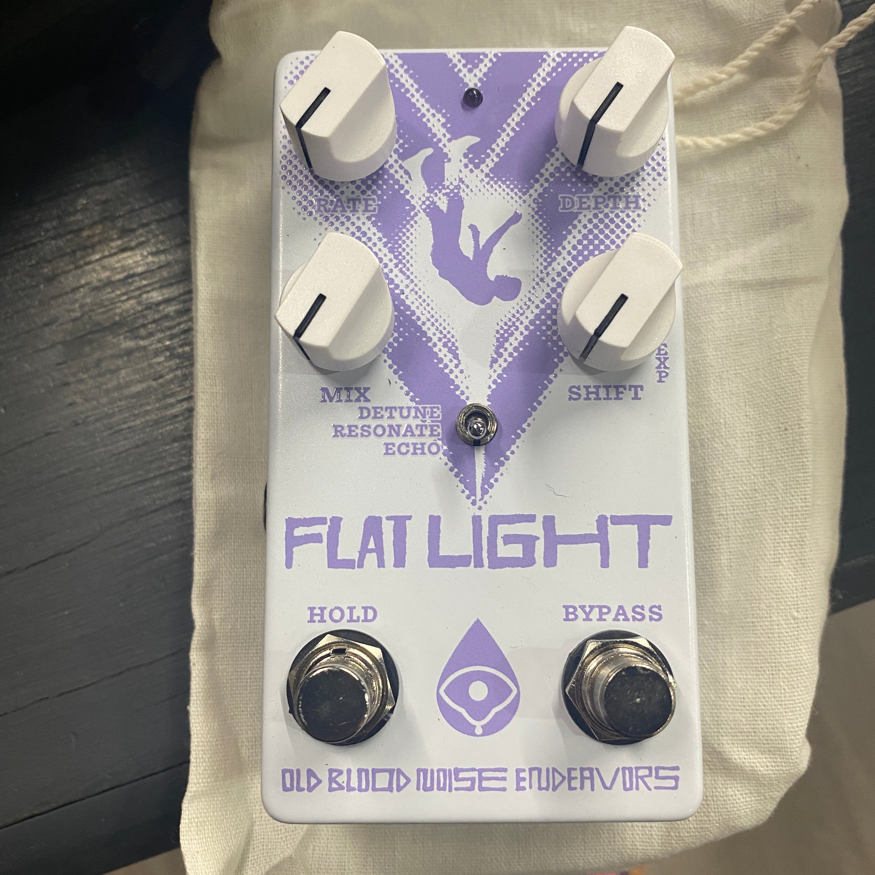 Old Blood Noise Endeavors Flat Light Textural Flange Shifter