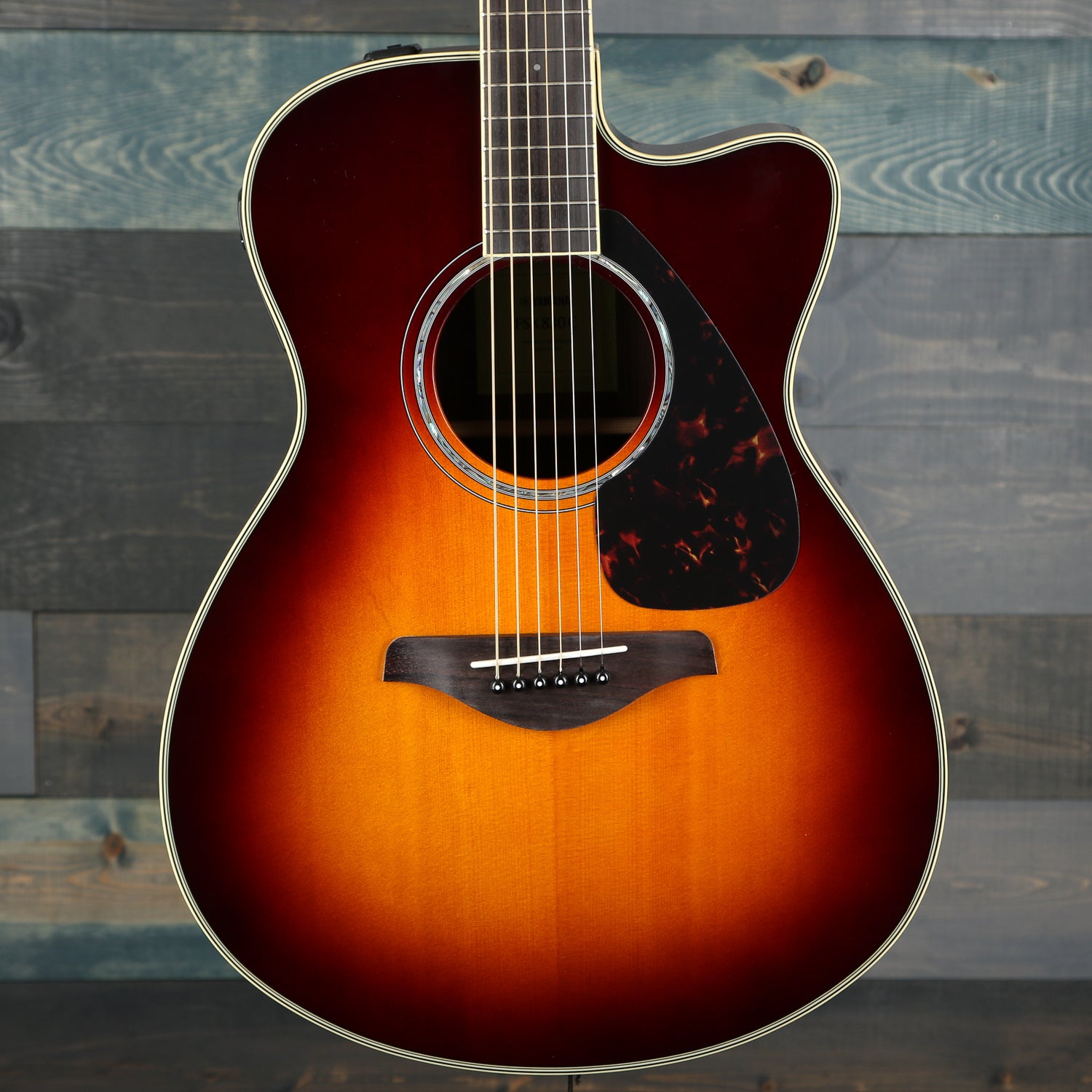 Yamaha FSX830C Concert Cutaway - Brown Sunburst