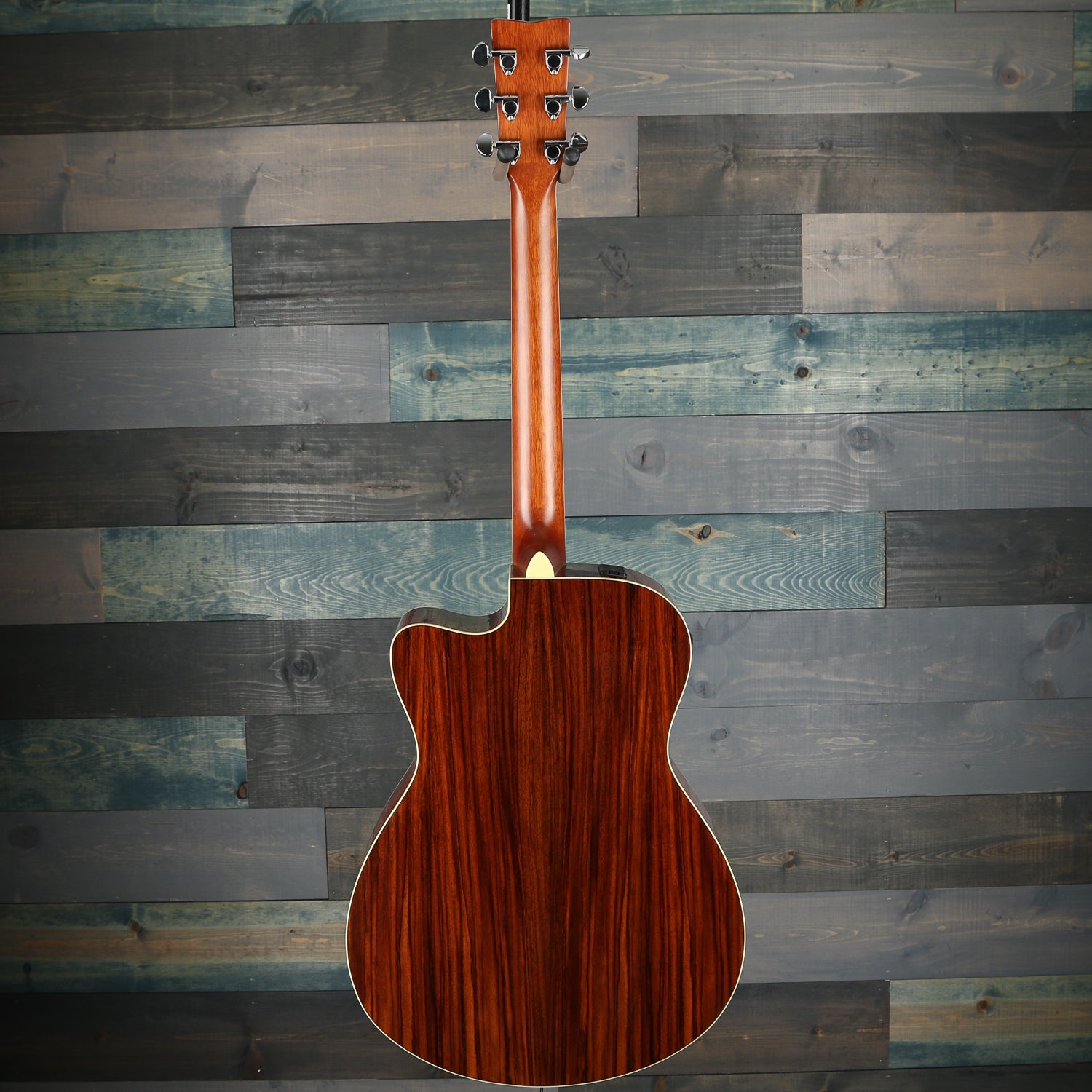 Yamaha FSX830C Concert Cutaway - Brown Sunburst