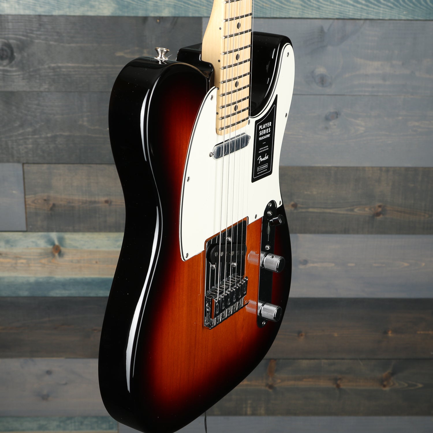 Fender Player Telecaster, Maple Fingerboard, 3-Color Sunburst