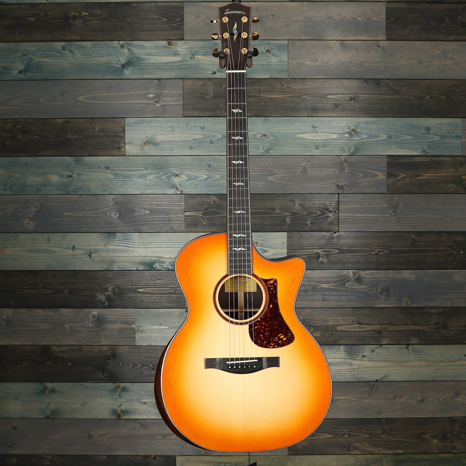 Eastman Guitars AC722CE Cutaway Grand Auditorium A/E Guitar - Dakota Fade
