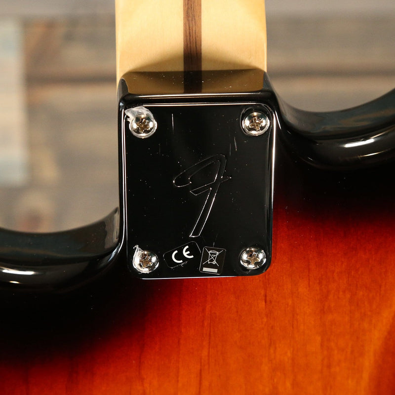 Fender Player Series Stratocaster Electric Guitar 3 Color Sunburst