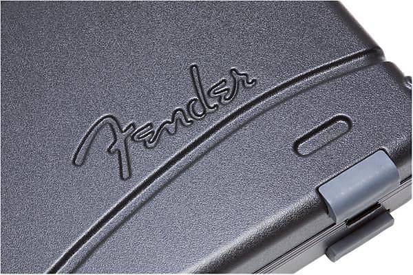Fender Deluxe Molded Jaguar®/Jazzmaster® Case, Black