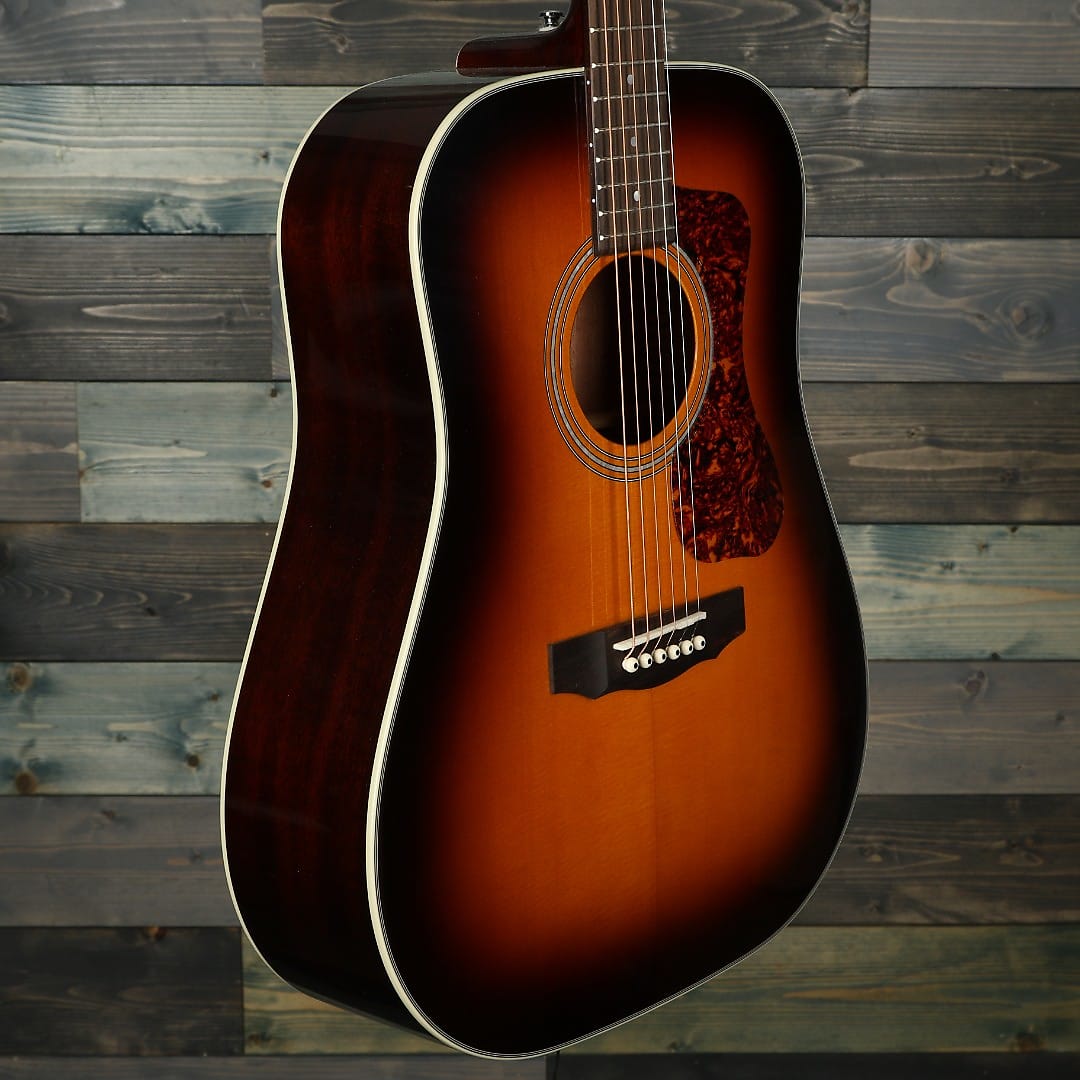 Guild D-140 Dreadnought Acoustic Guitar - Antique Sunburst Gloss