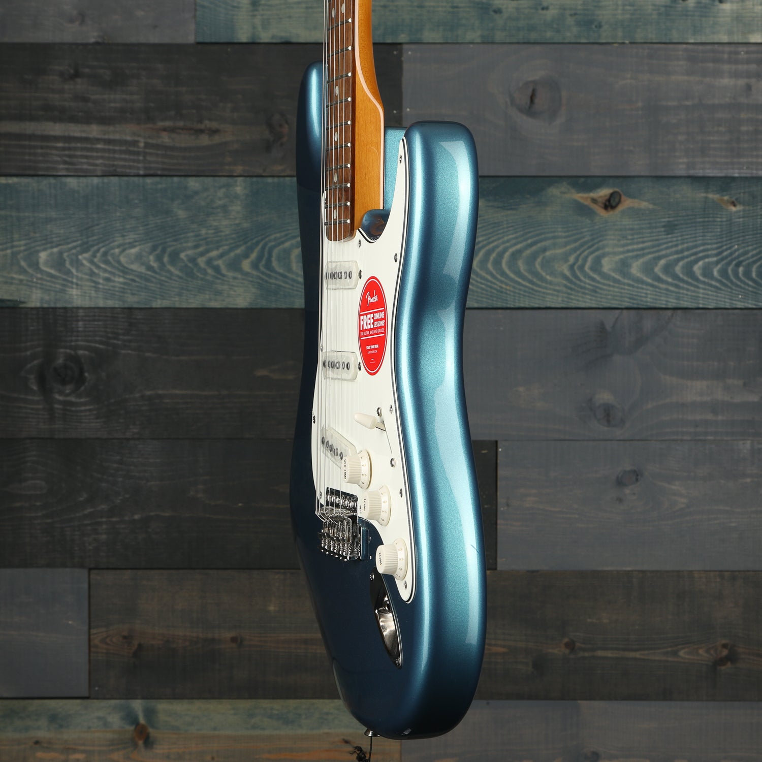 Fender Squier Classic Vibe '60s Stratocaster Laurel Fingerboard Lake Placid Blue