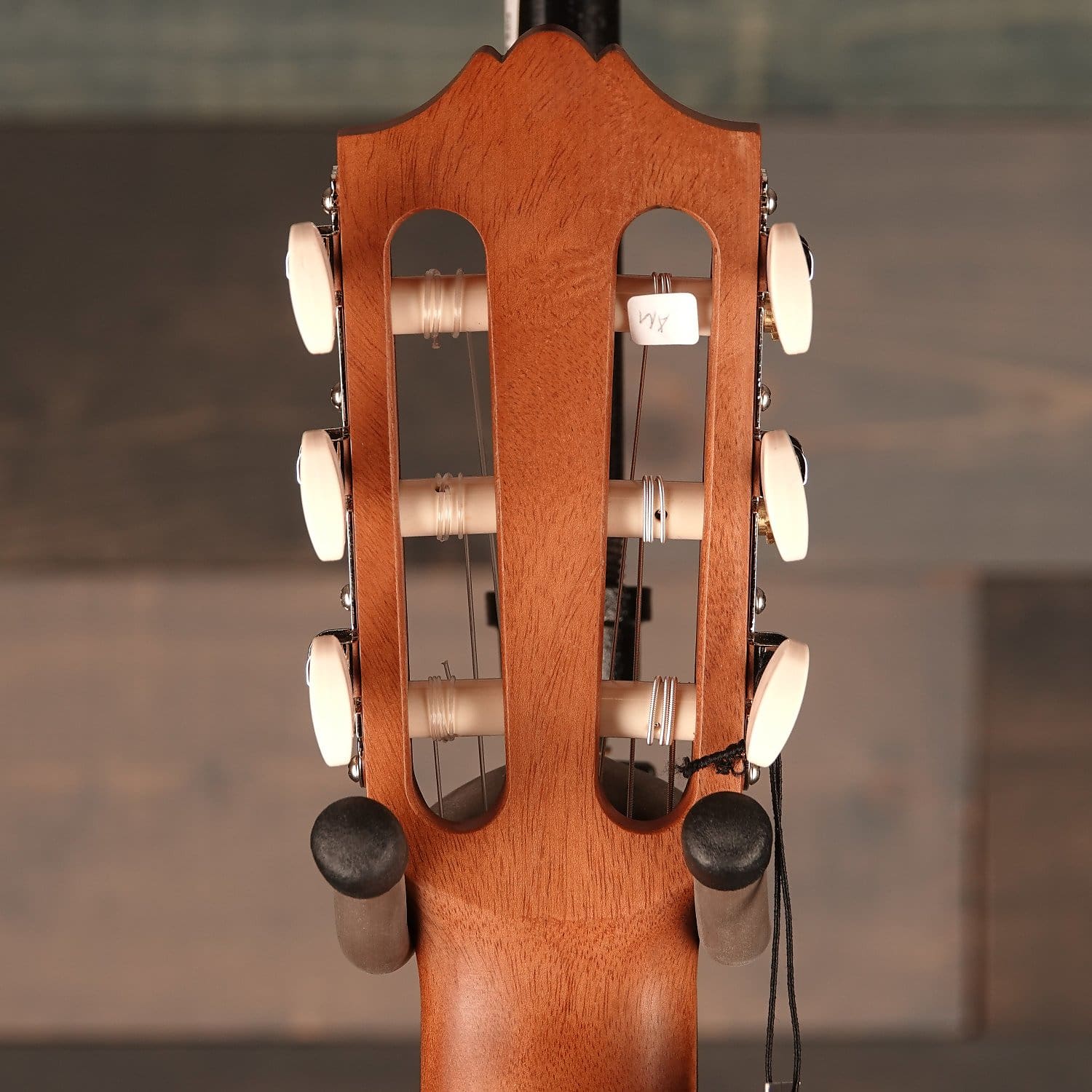 Yamaha G1 Guitalele Guitar Ukulele