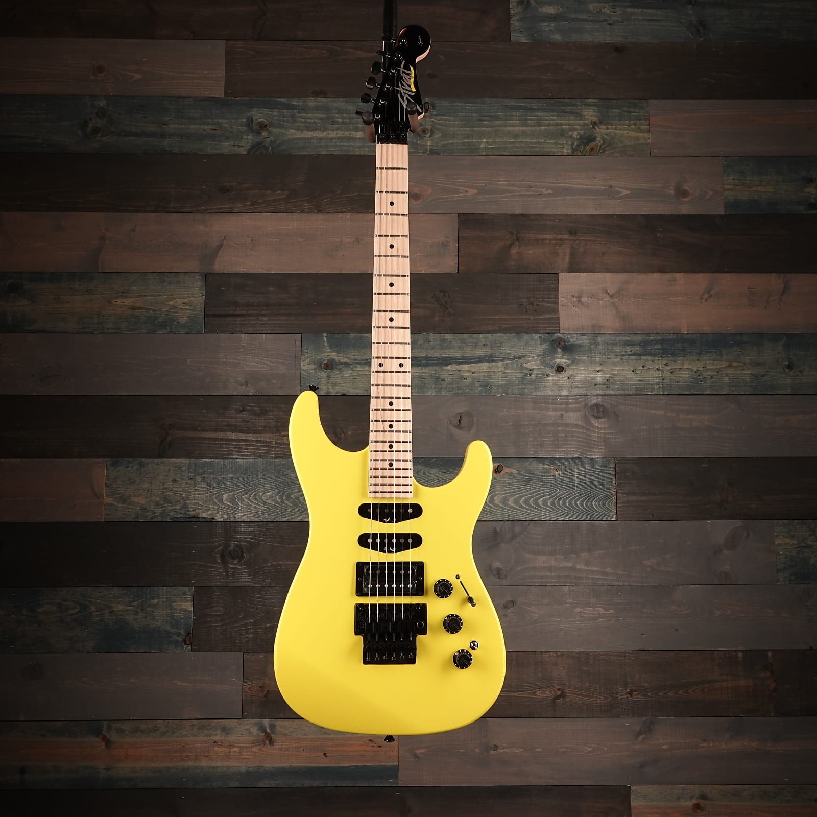 Fender Limited Edition HM Strat®, Maple Fingerboard, Frozen Yellow