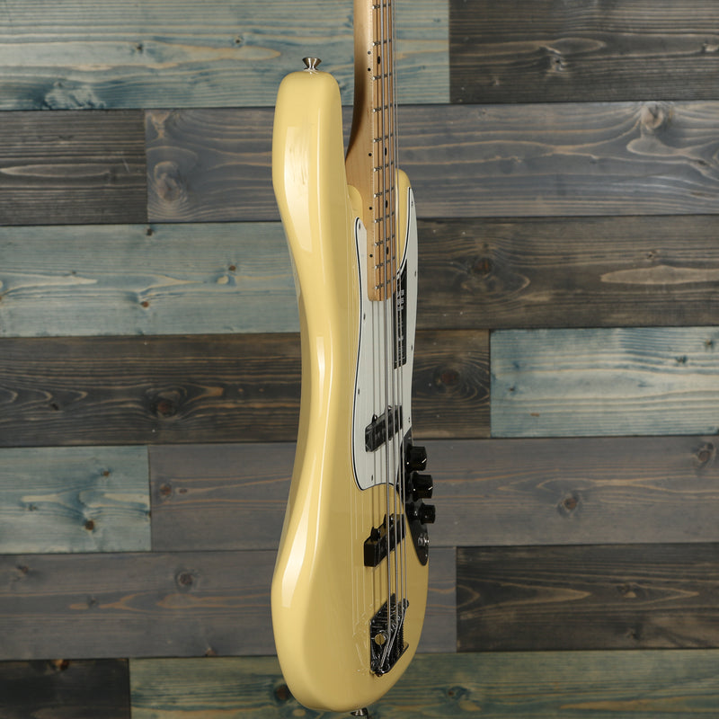 Fender Player Jazz Bass Maple Neck Buttercream