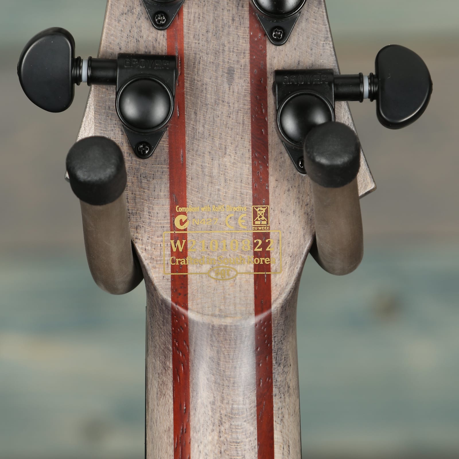 Schecter V-1 FR Apocalypse Red Reign - Red Reign