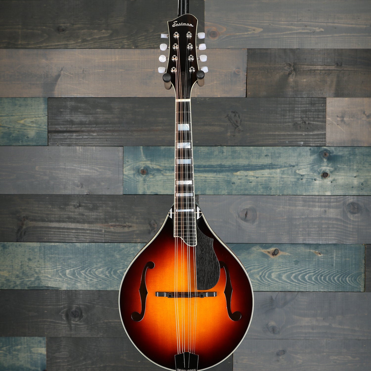 Eastman MD605 A-Style Sunburst F-Hole Mandolin w/Case