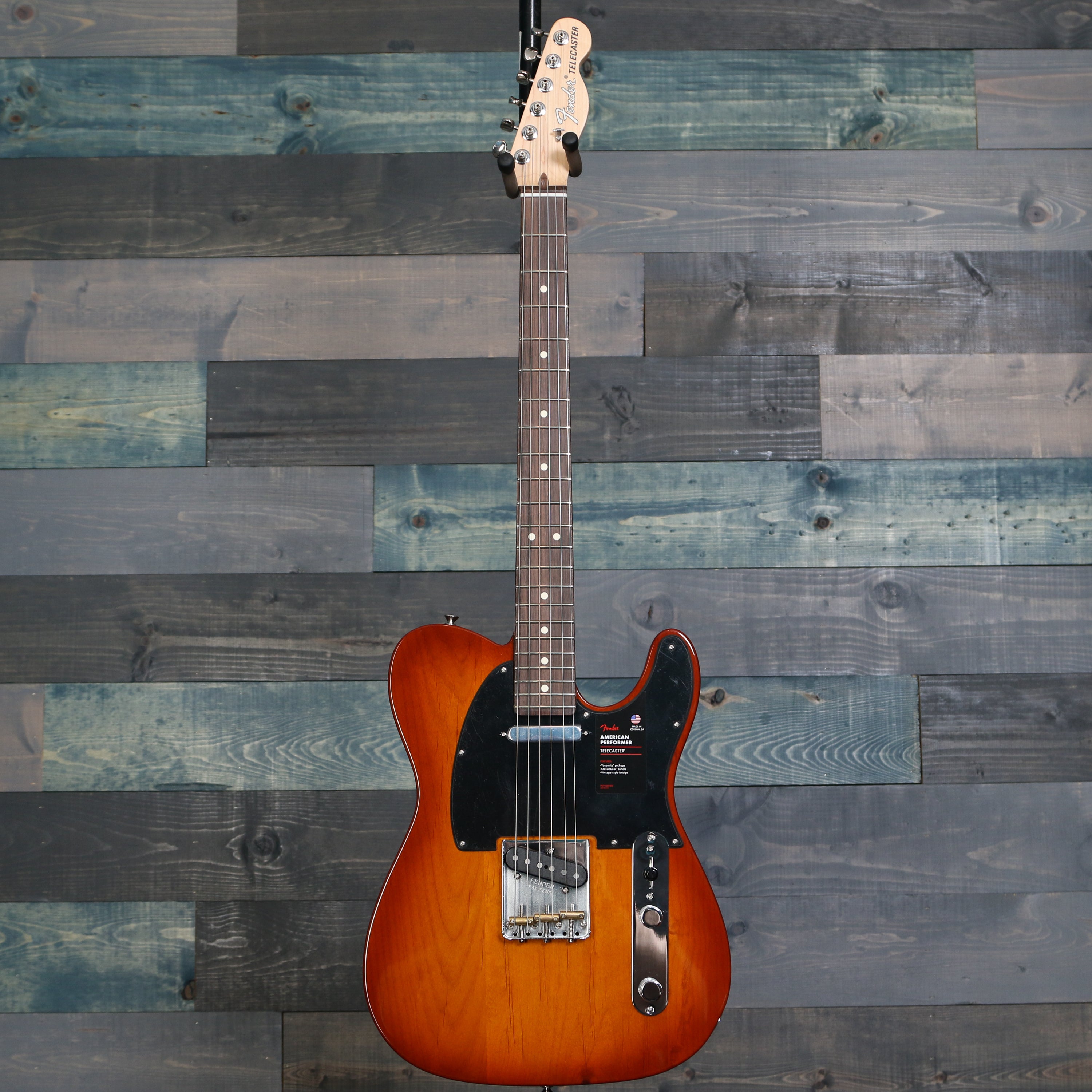 Fender American Performer Telecaster®, Rosewood Fingerboard, Honey Burst