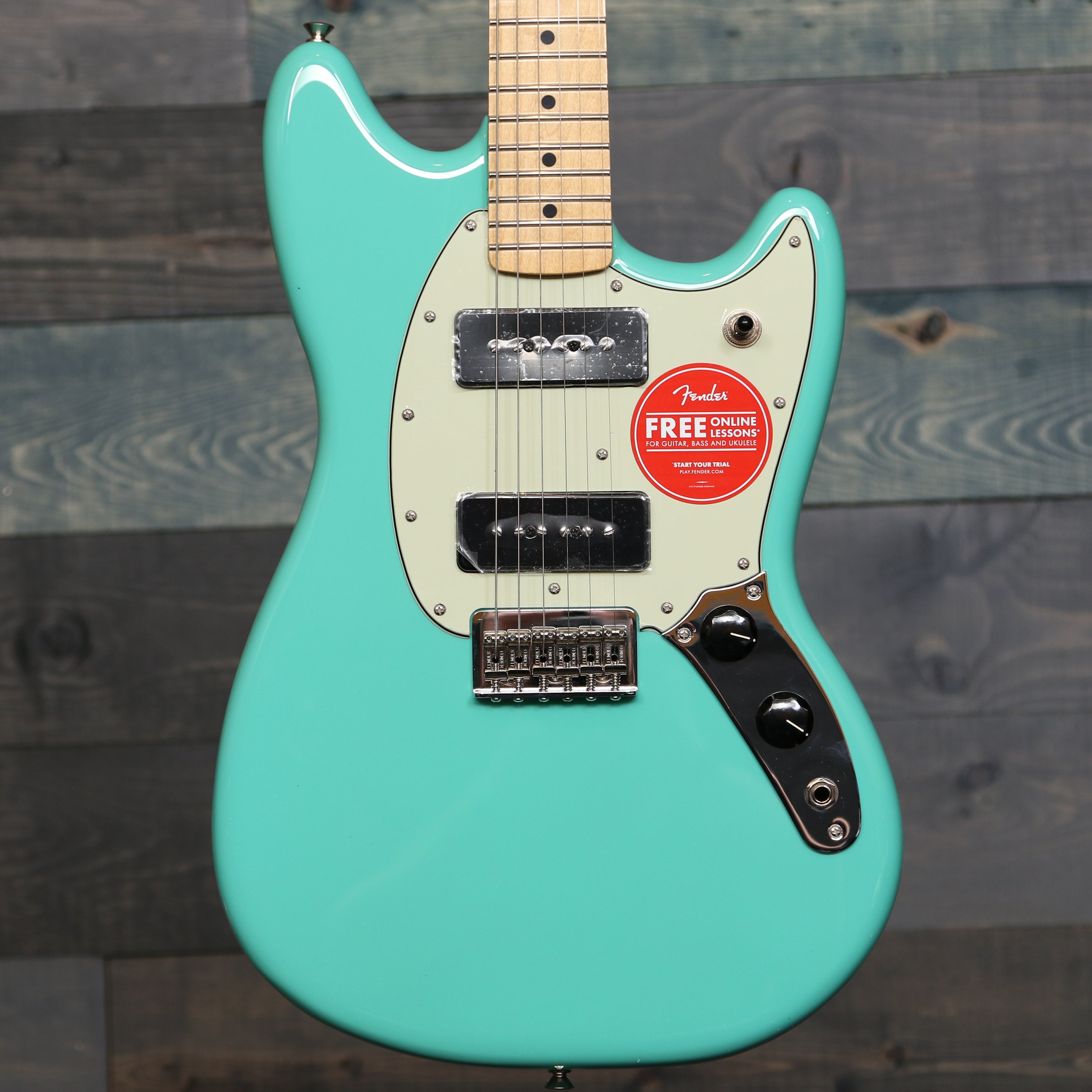 Fender Player Mustang® 90, Maple Fingerboard, Seafoam Green