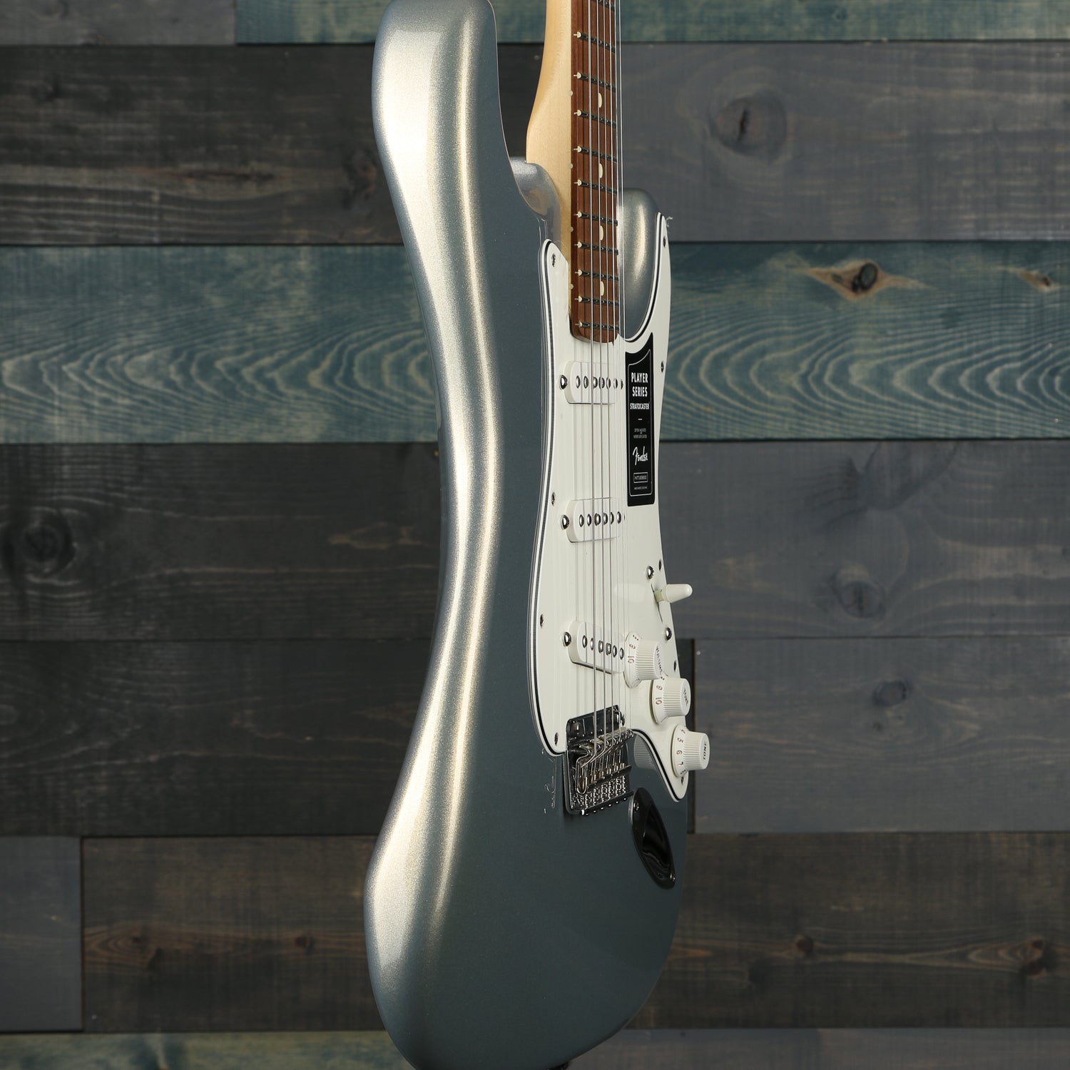 Fender Player Stratocaster, Pau Ferro Fingerboard, Silver