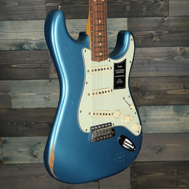 Fender Vintera Road Worn 60s Stratocaster, Pau Ferro FB - Lake Placid Blue