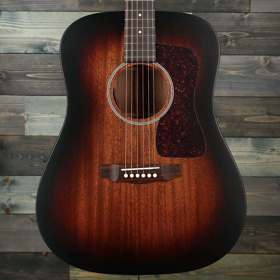 Guild D-20E Dreadnought Acoustic - Vintage Sunburst