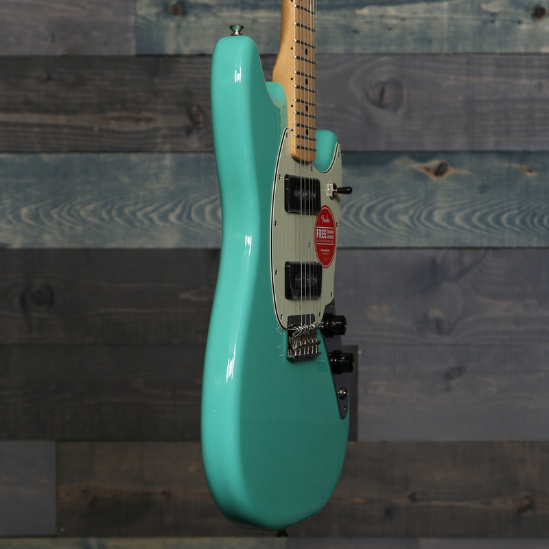 Fender Player Mustang® 90, Maple Fingerboard, Seafoam Green