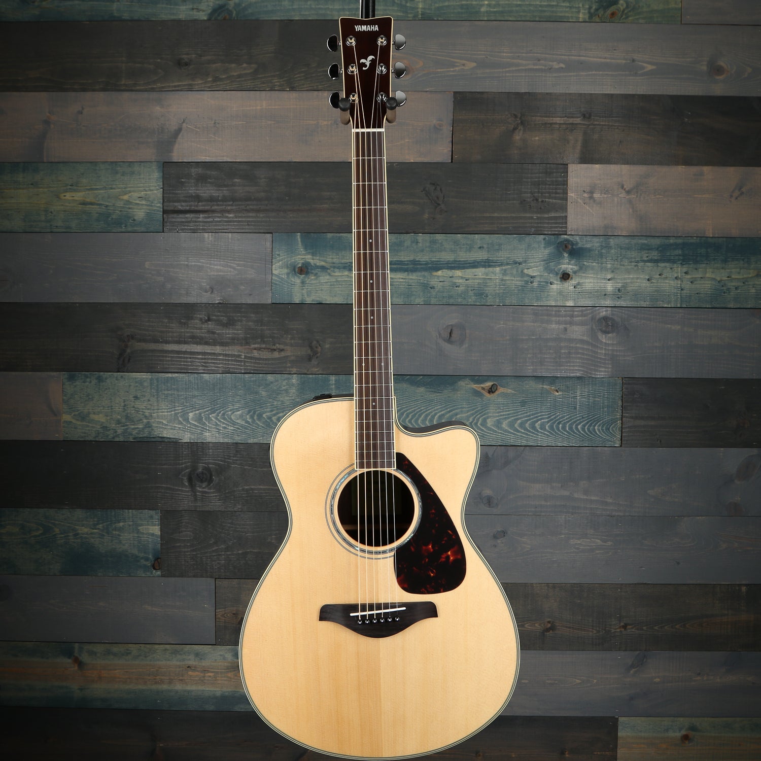 Yamaha FSX830C Natural Dreadnought Acoustic Cutaway