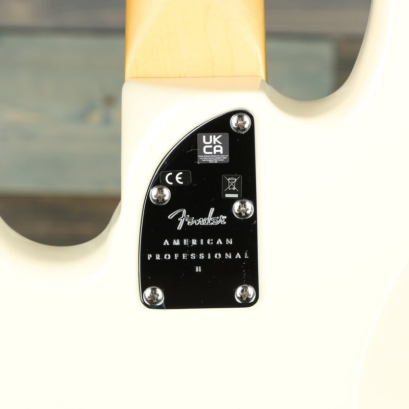 Fender American Professional II Jazz Bass, Rosewood FB, Olympic White w/Case
