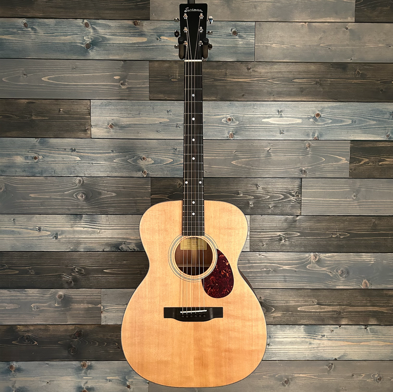 Eastman Guitars E1OM Natural Acoustic Guitar