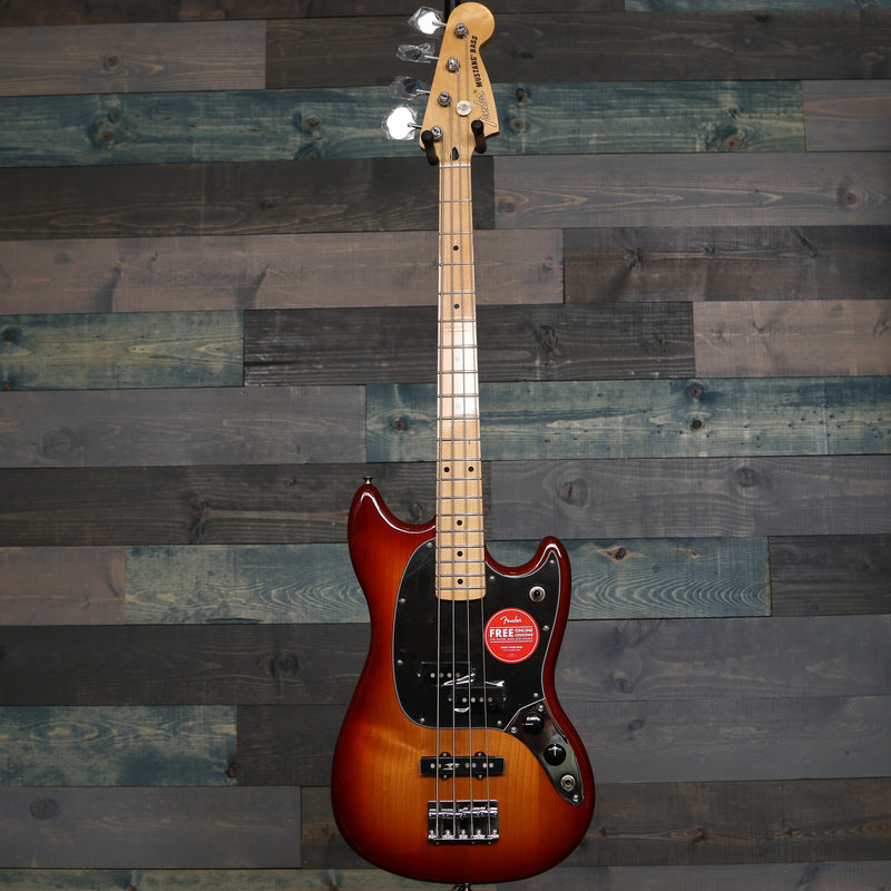 Fender Player Mustang Bass PJ, Maple Fingerboard, Sienna Sunburst