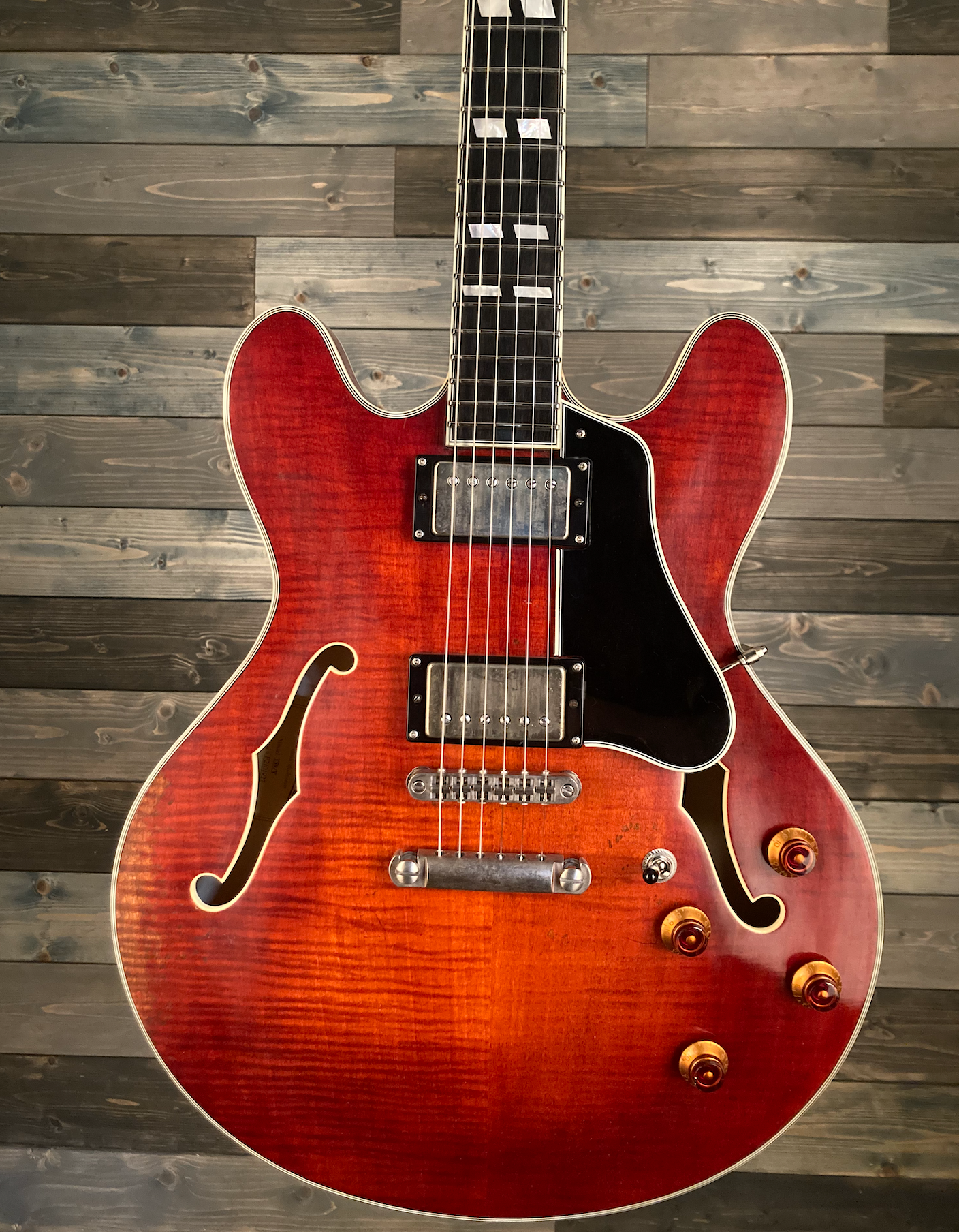 Eastman T59/V Thinline Electric Guitar - Classic
