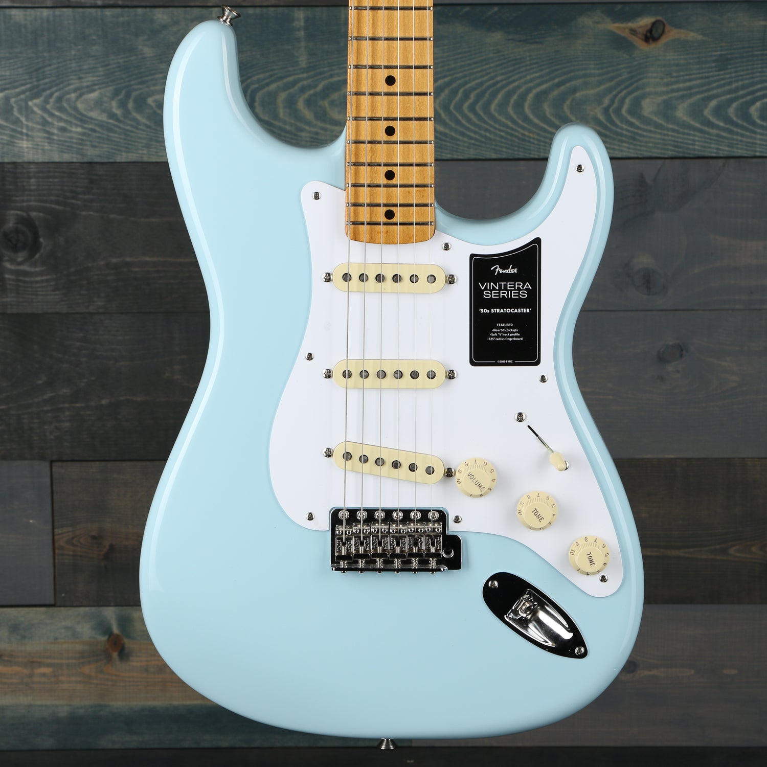 Fender Vintera® '50s Stratocaster®, Maple Fingerboard, Sonic Blue