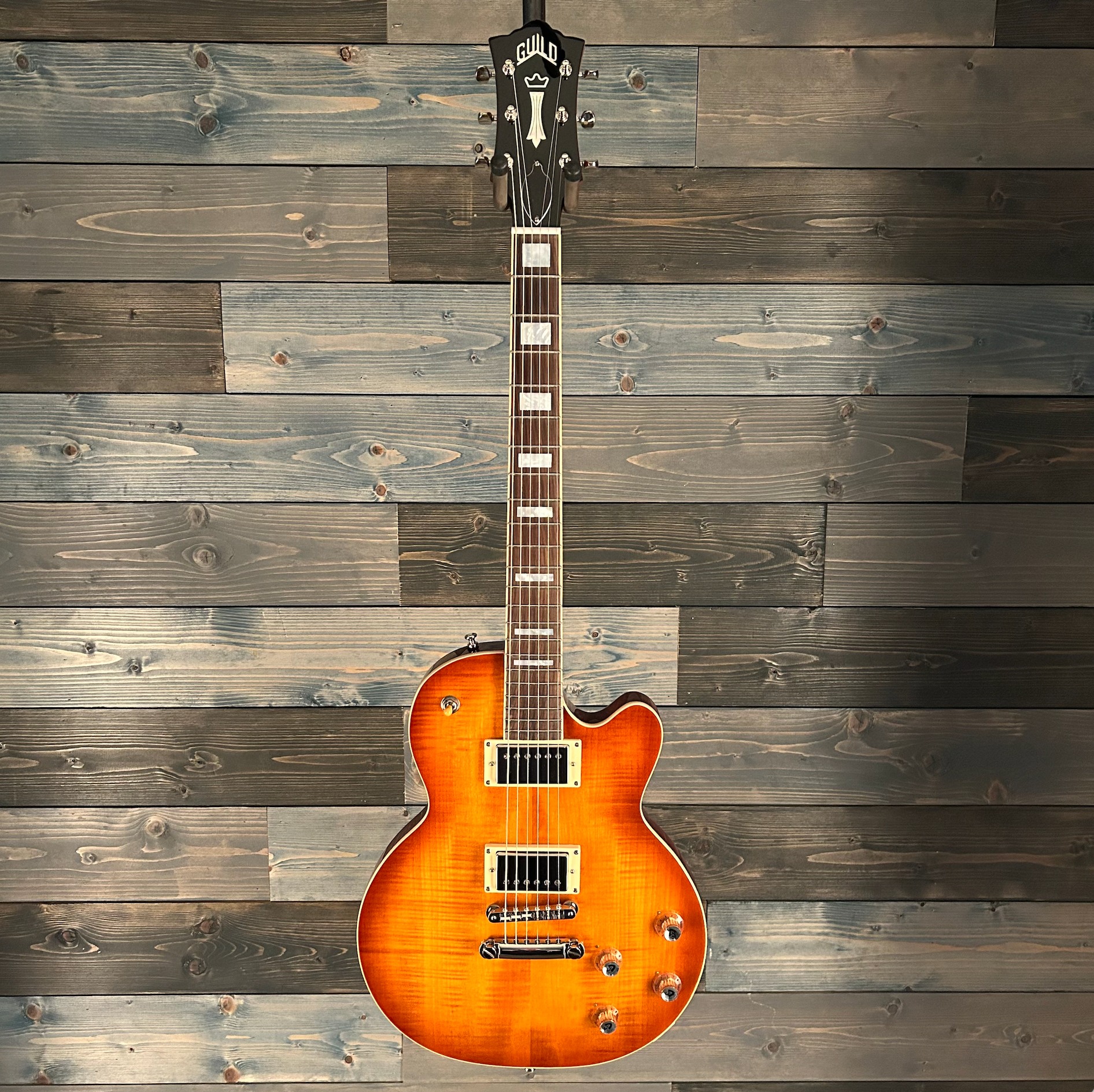 Guild Bluesbird Flame Top Electric Guitar - Ice Tea Burst