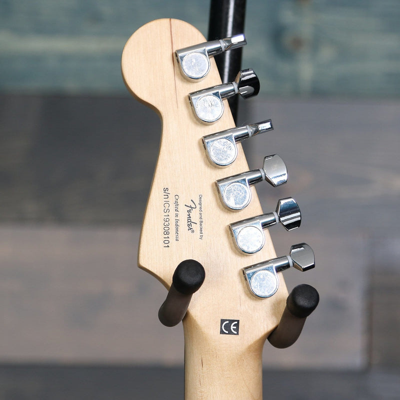 Fender Squier Bullet Stratocaster HT, Laurel Fingerboard, Black