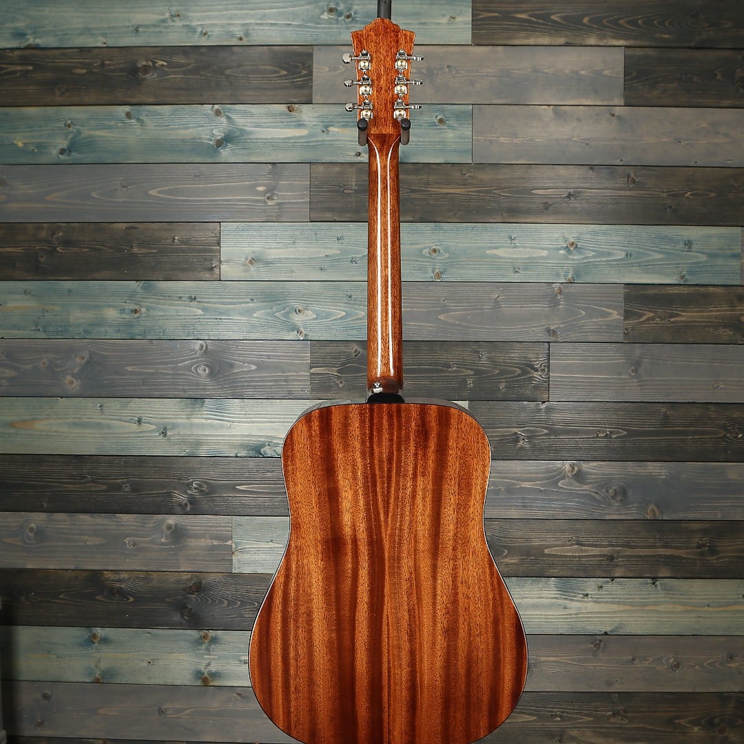 Guild D-120 Acoustic Guitar - Natural