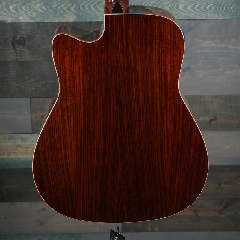 Yamaha A1R Vintage Natural Folk Cutaway A/E Guitar