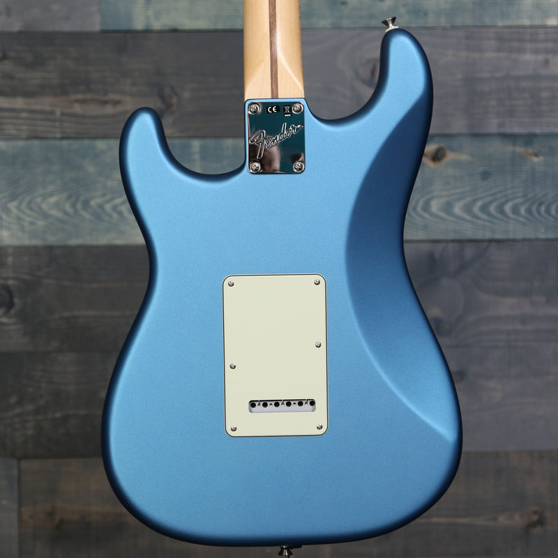 Fender American Performer Stratocaster Maple Fingerboard, Satin Lake Placid Blue