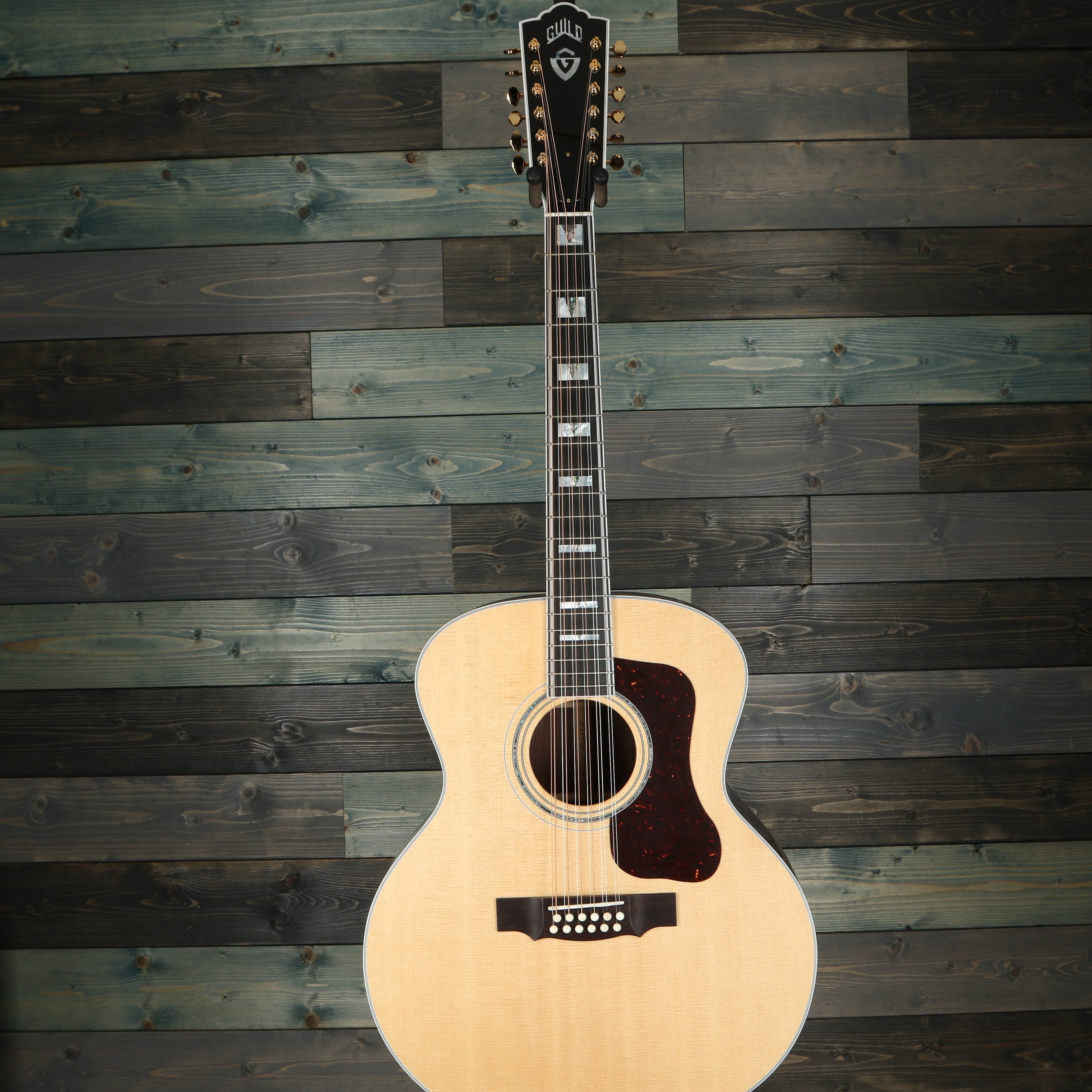 Guild USA F-512 12-String Jumbo Acoustic Guitar - Natural