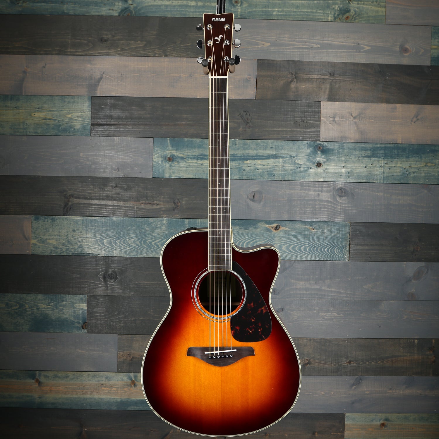 Yamaha FSX830C Concert Cutaway - Brown Sunburst