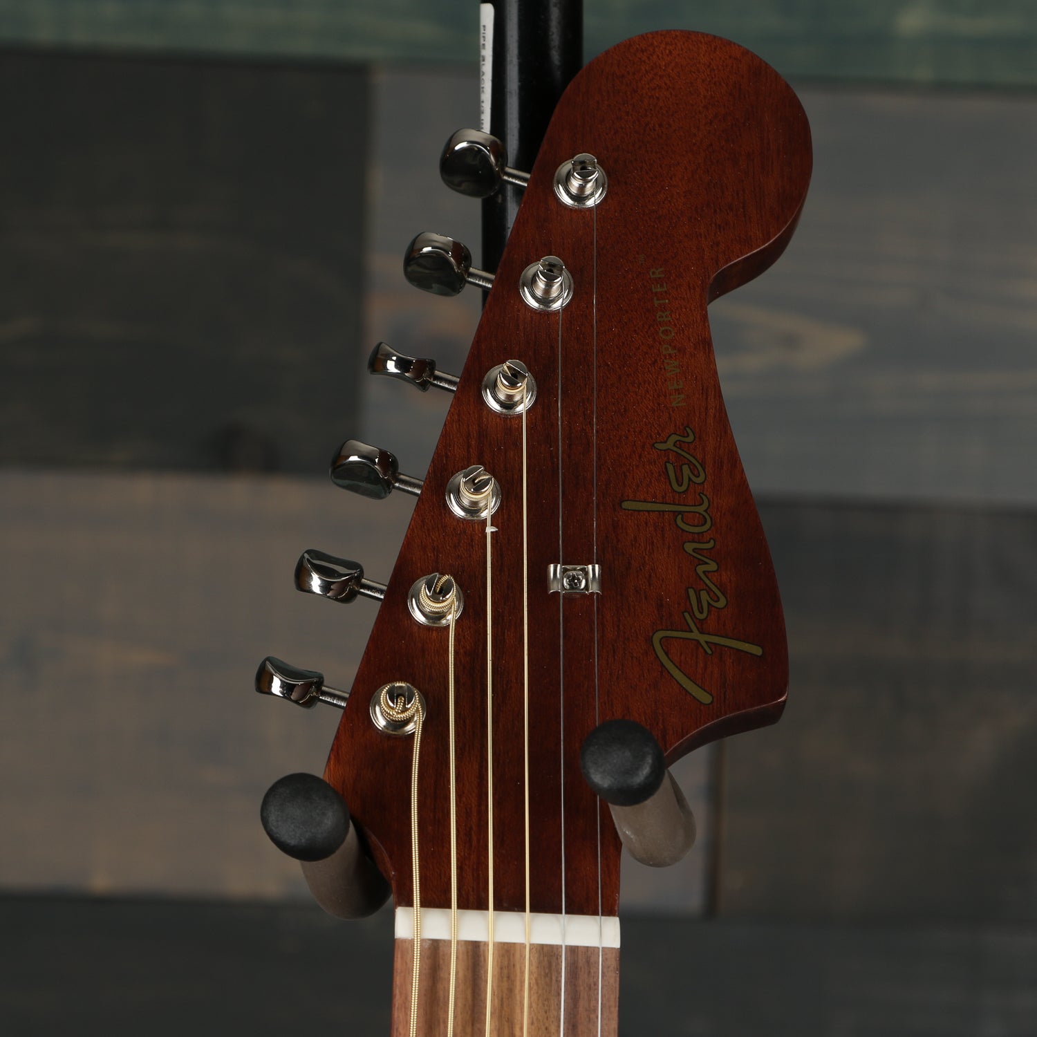 Fender Newporter Special w/ Gig Bag, All Mahogany Pau Ferro Fingerboard Natural