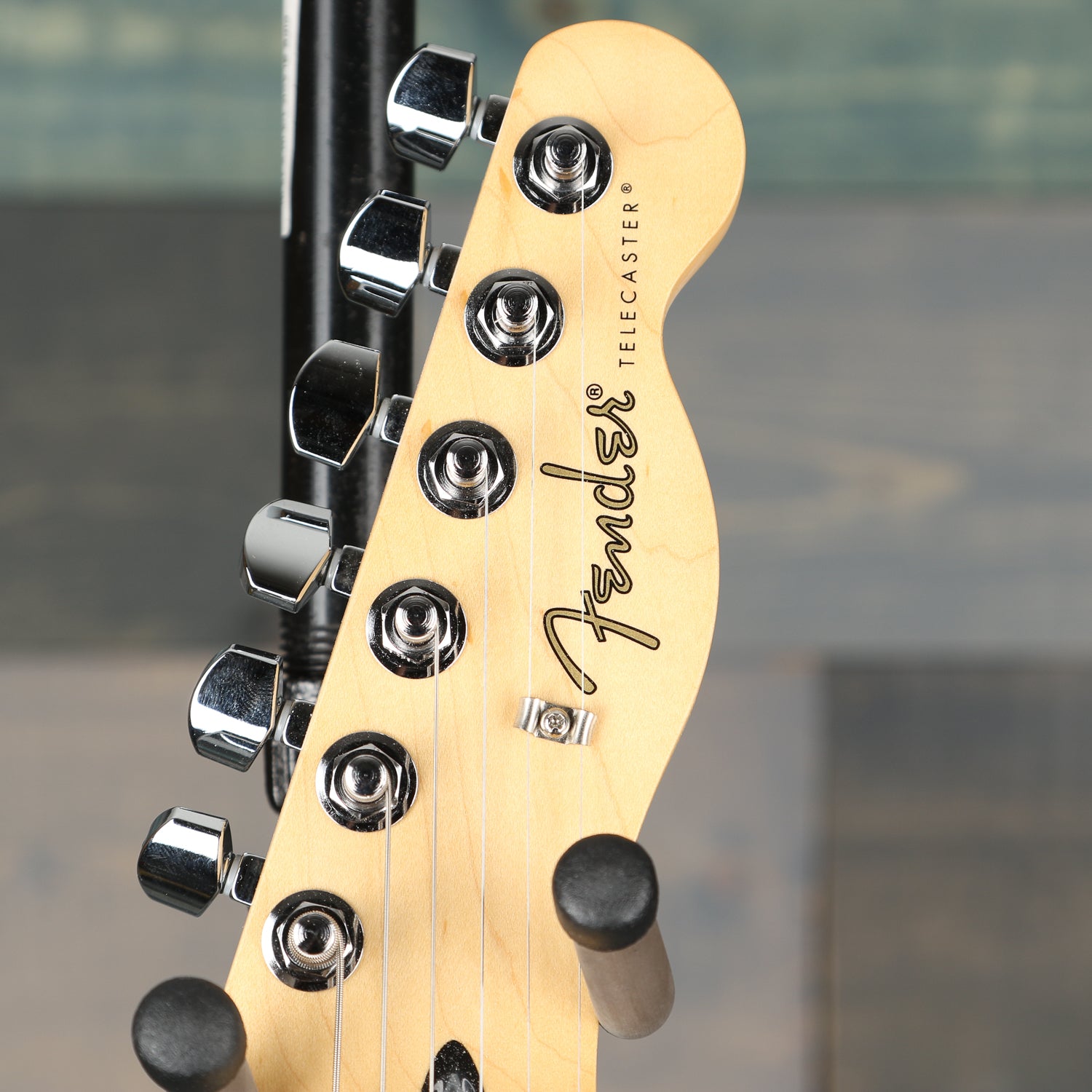 Fender Player Telecaster, Maple Fingerboard, 3-Color Sunburst