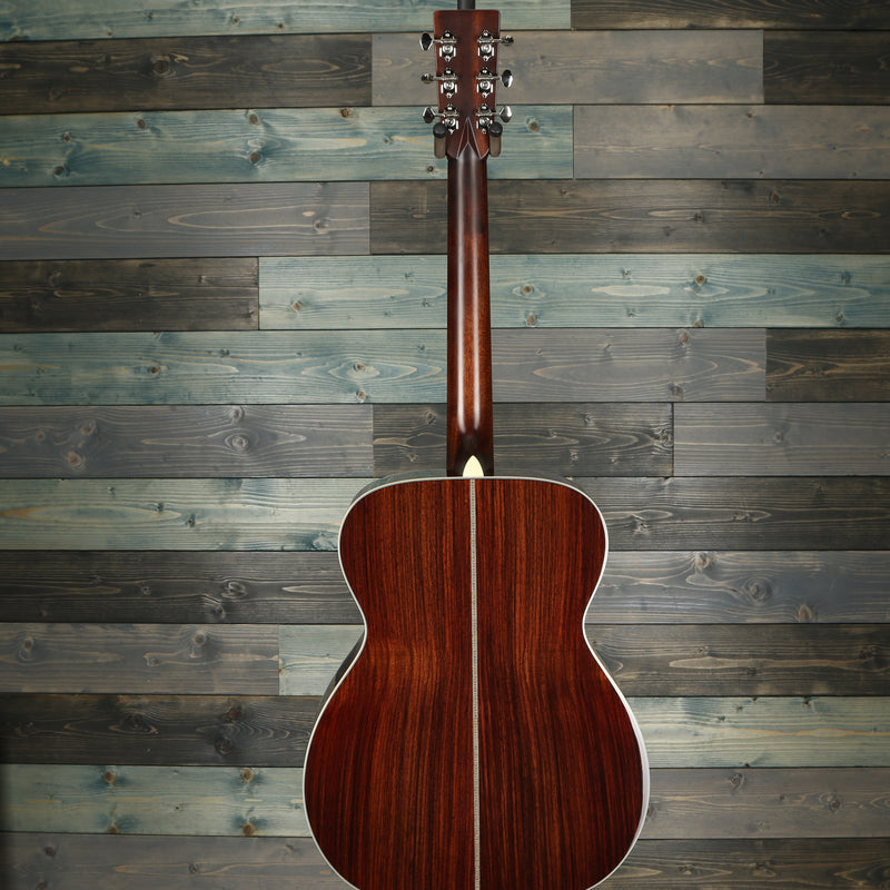 Eastman Guitars E20OM-TC Thermocured Solid Top Acoustic Guitar
